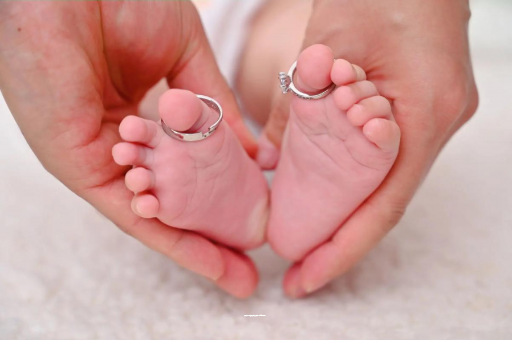 供卵试管代怀生子费用宝宝有痱子怎么办